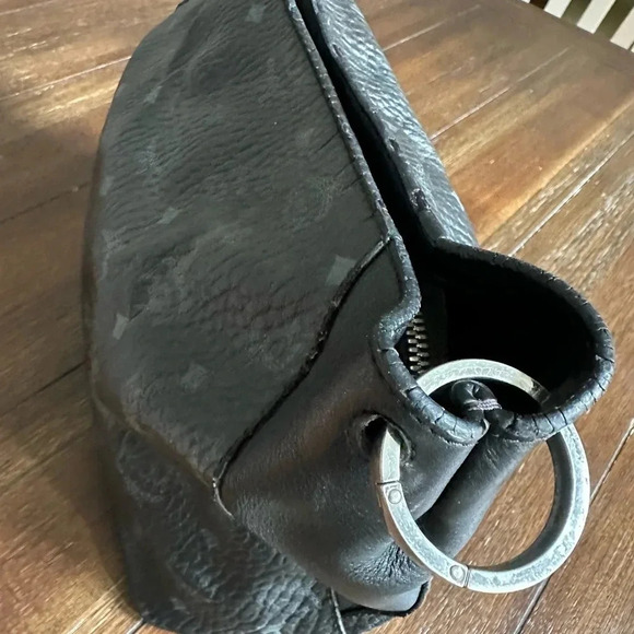MCM Klara Visetos hobo bag - Picture 10 of 16
